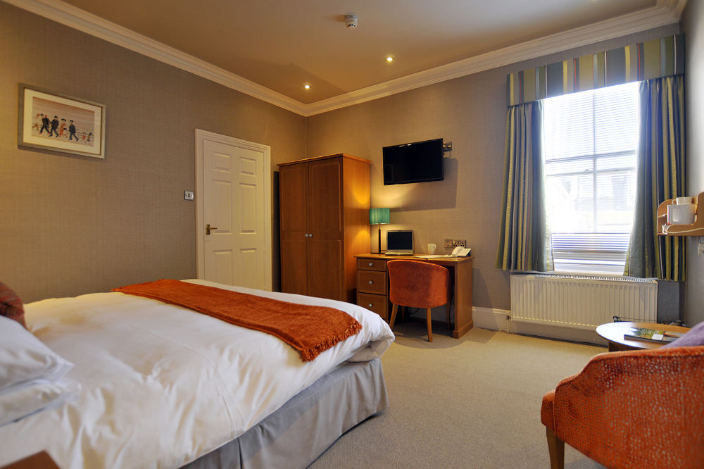 Ardington room 3