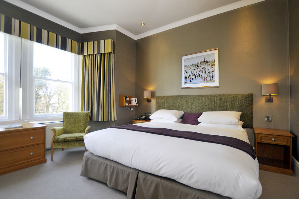 Ardington room 4