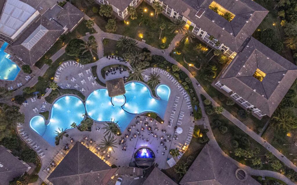 Blau colonia pool 7